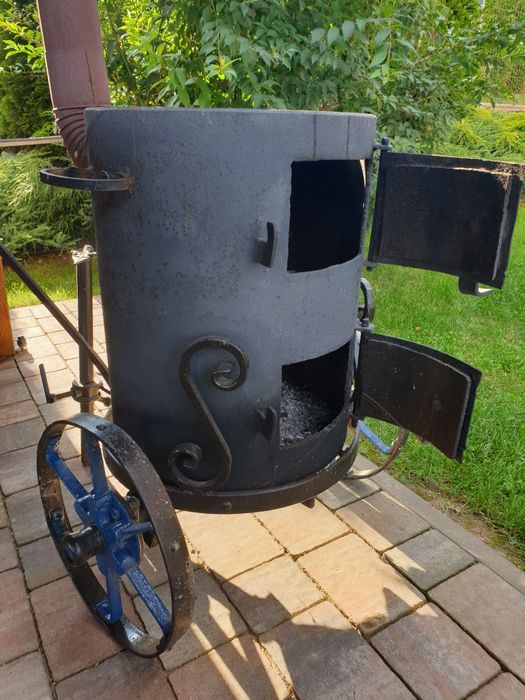 Grill piec solidny