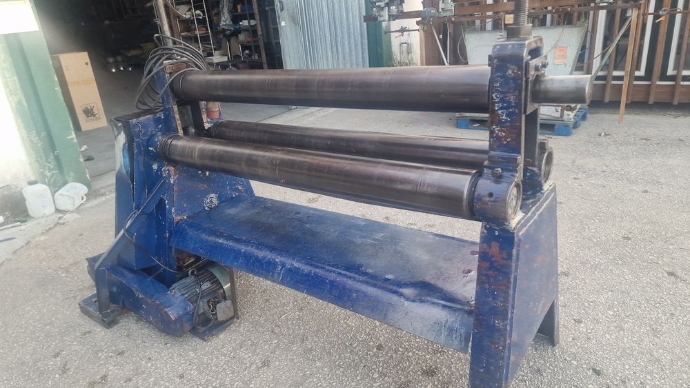 Calandra de 1500 maquinas de metalomecanica