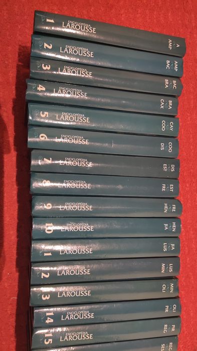 Enciclopédia Larousse