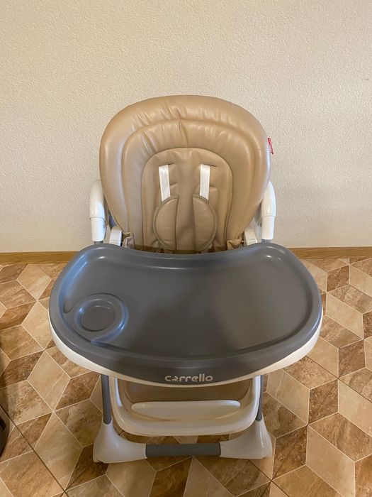 Годувальний столик Carrello