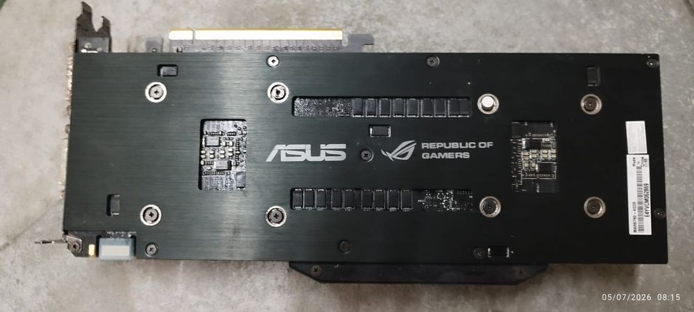 Gráfica gaming asus