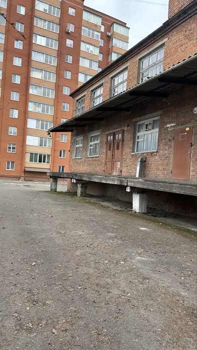 Оренда офісів, складів та комерційних приміщень у Хмельницькому