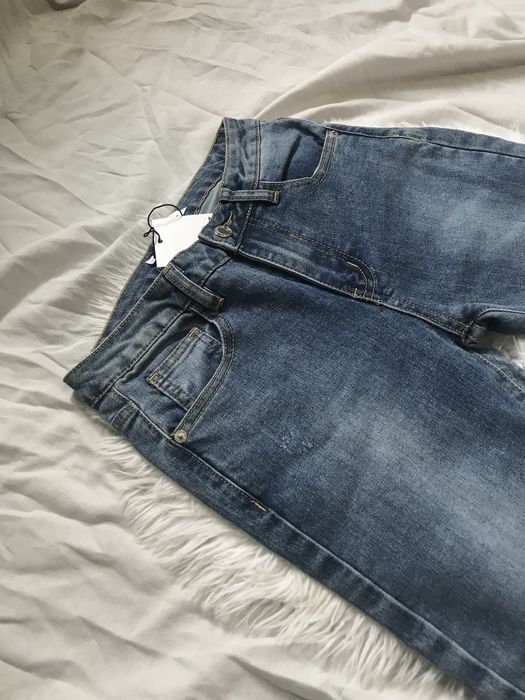 Promoção: Calças de ganga / Jeans Skinny / Slim Fit de ótima qualidade