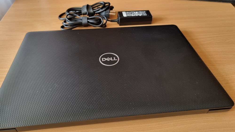 Ноутбук DELL Inspiron Pentium N5000 Black