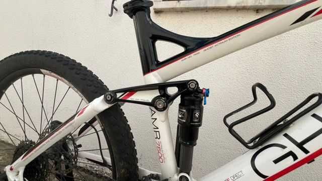 Bicicleta GHOST AMR 7500