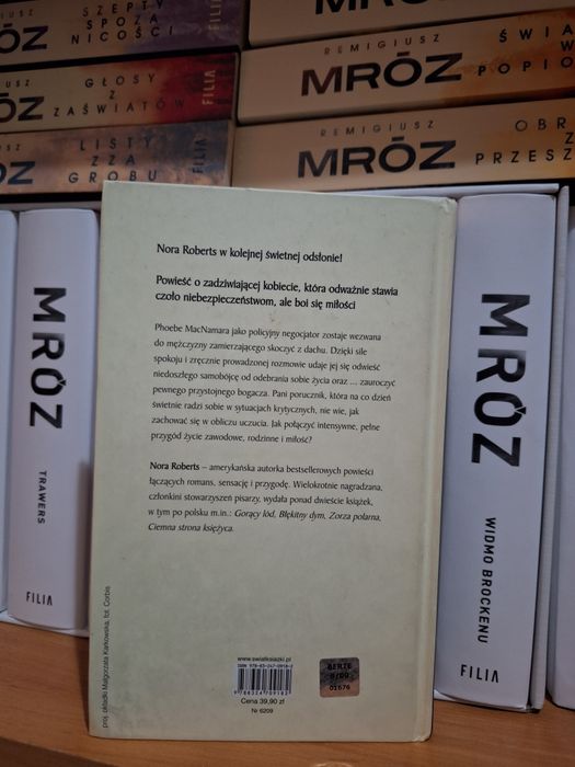 ,,W samo południe" Nora Roberts