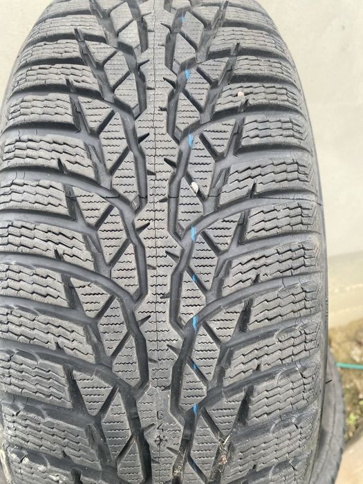 Nokian 205/55 r16 зима.