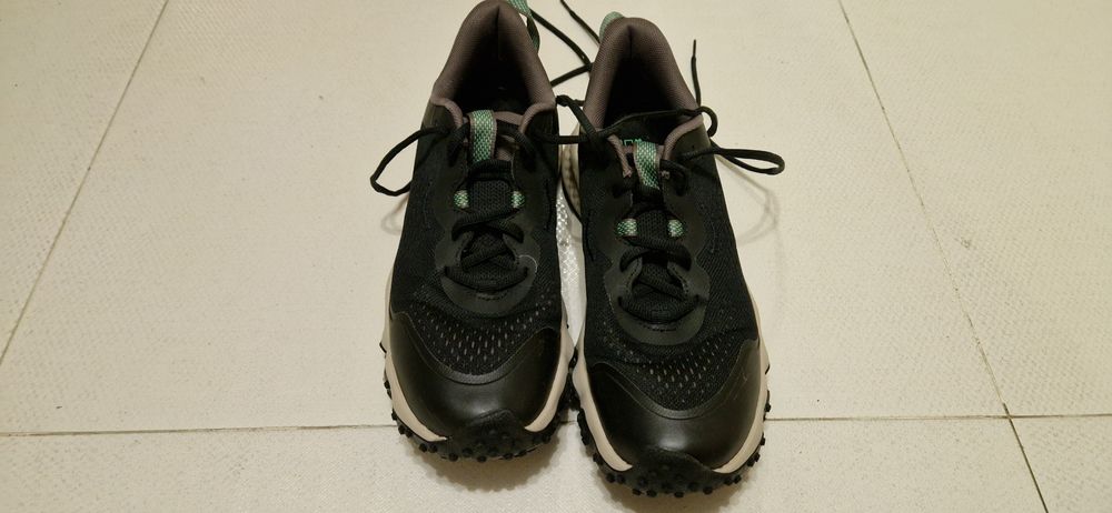 Buty Under Armour do biegania roz.42,5
(+3)
Buty męskie Under Armour U