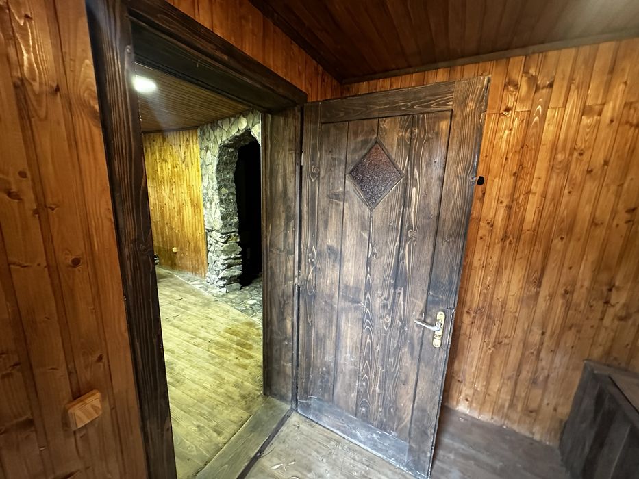 Продається та здається в оренду дача та земля біля річки!