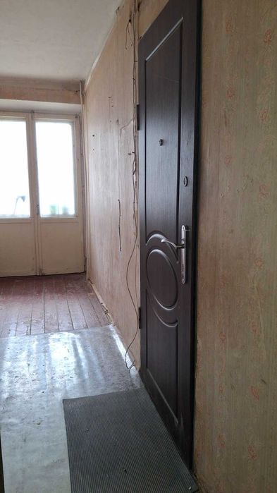 продам 1 комн на Бочарова  19 999  у.е