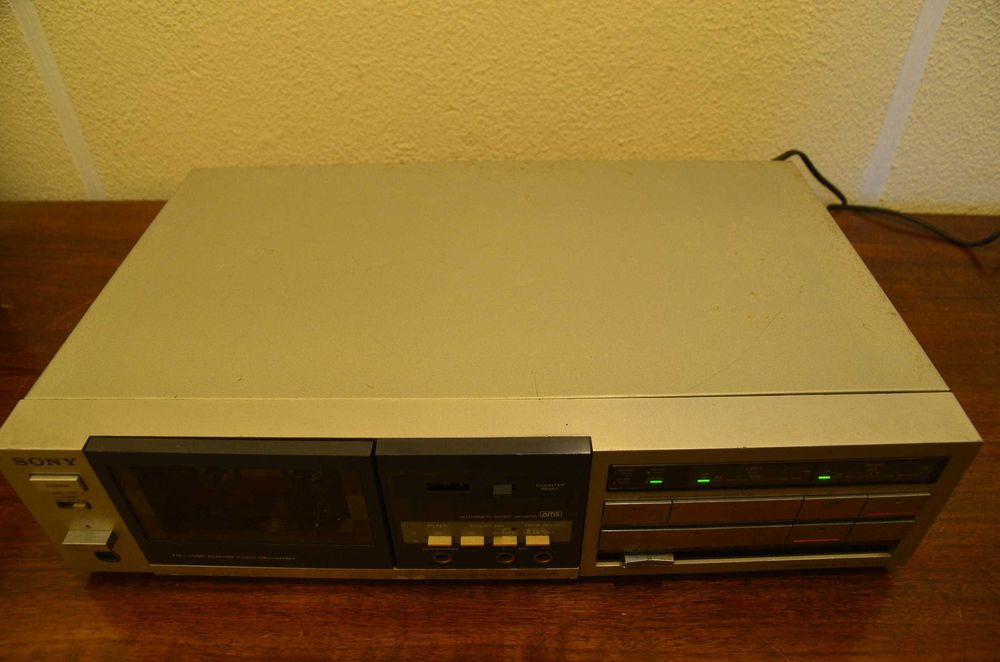 Gravador de cassetes Sony TC-FX44