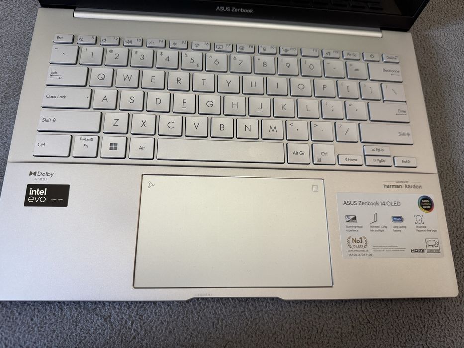 PIEKNY !! Laptop Asus ZenBook i9 32 GB RAM 1TB