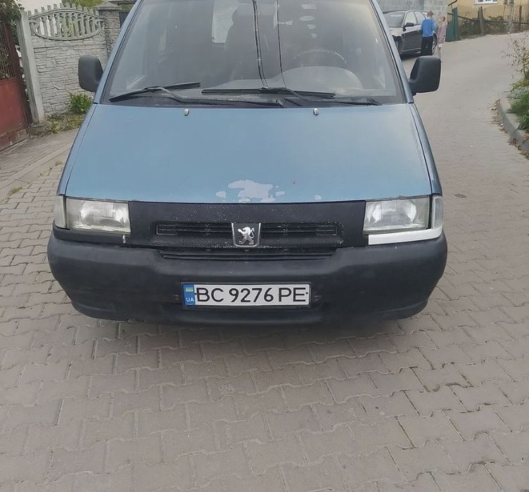Peugeot expert  пасажир 1998р.1.9 td находу