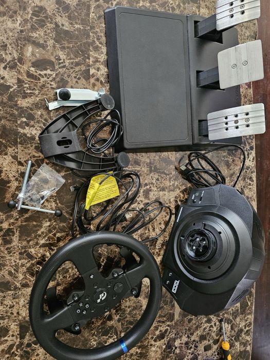 Volante thrustmaster T300 RS GT como novo