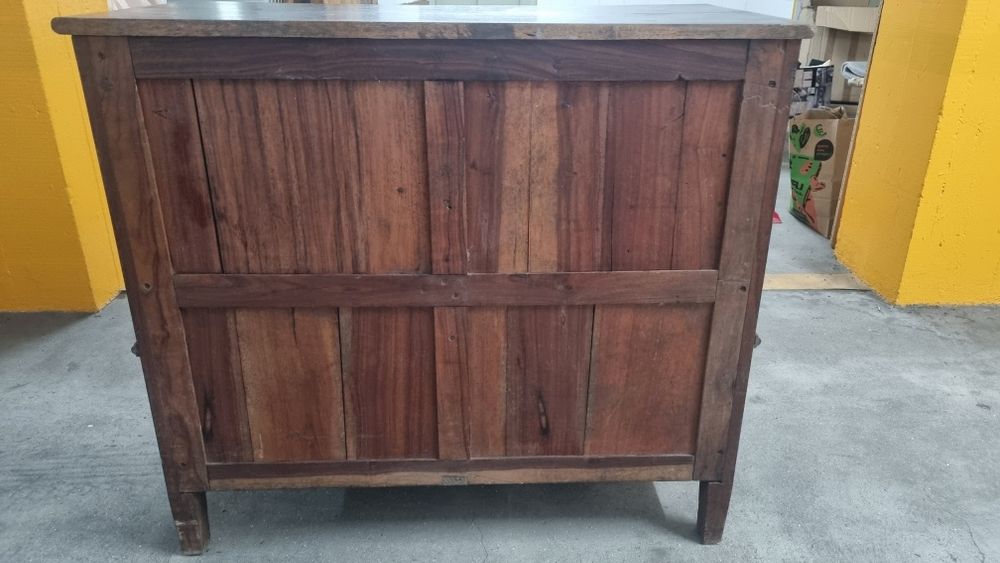 Cómoda antiga para restauro