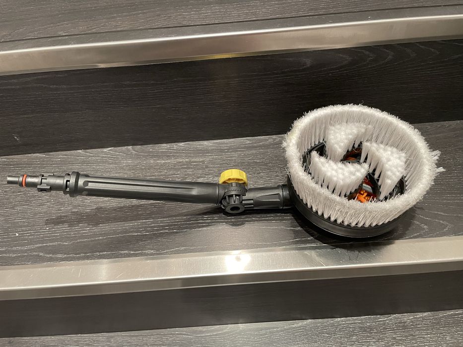 Escova maquina alta pressao Parkside para lavar carros/ Carpetes Nova