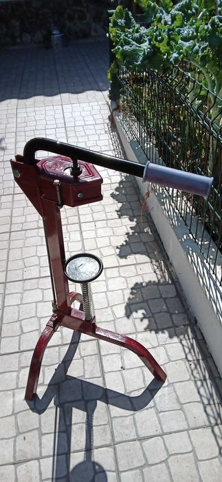 Engarrafador Manual