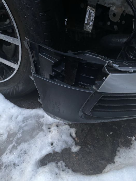 Бампер tiguan 2 передній колір lb7s