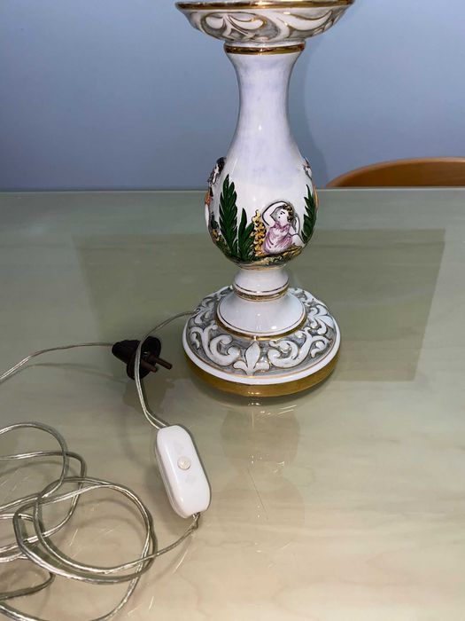 Candeeiro de mesa vintage de cerâmica