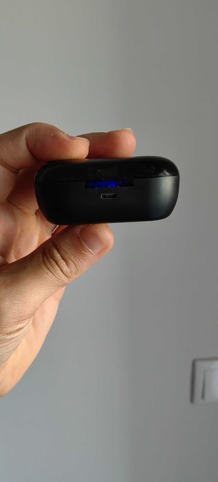 Auscultadores Bluetooth - Pretos