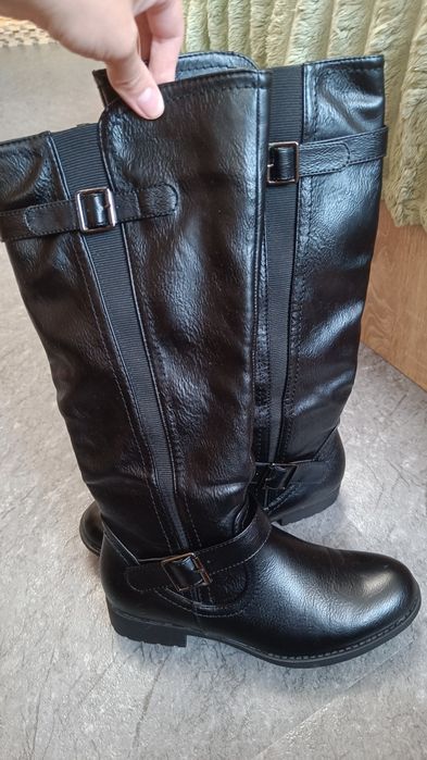 Чобітки, сапожки, чоботи, деми сапоги.