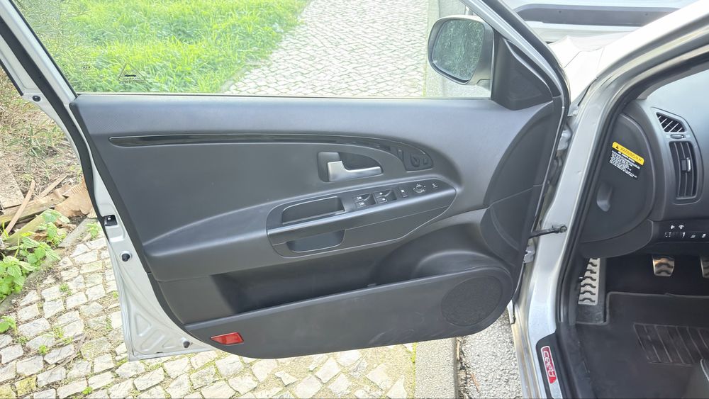 Kia Ceed TX SW - Diesel - 115cv - 2010 - Super Estimada