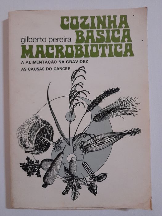 Vários livros com vários preços