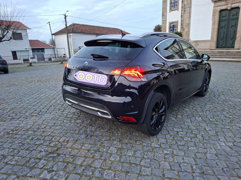 DS4 Crossback com 124 mil km