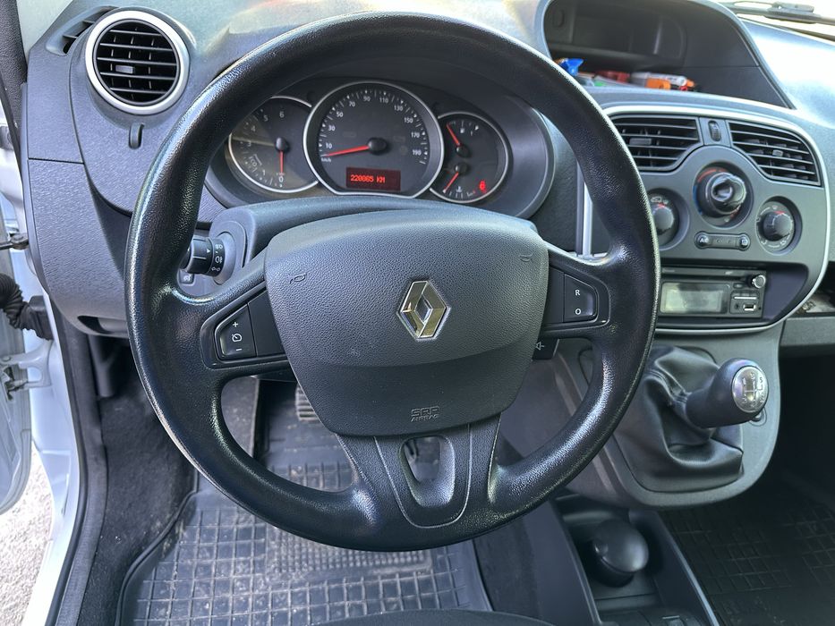 Продам Рено Кангу