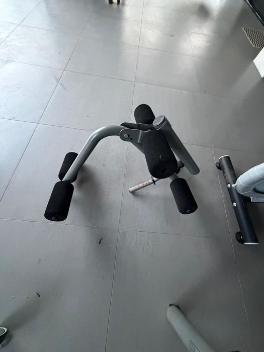 Ginásio em casa completo — vendo conjunto ou à peça