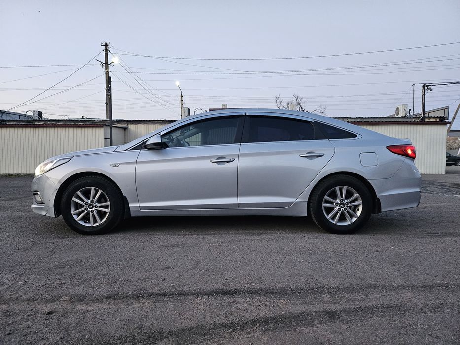 Продам Sonata LF