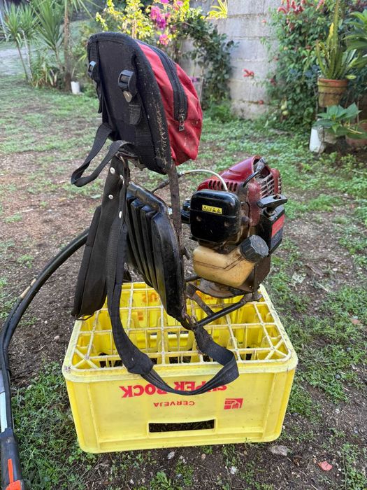 Roçadora a Gasolina Kawasaki