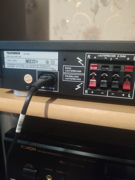 Усилитель telefunken НА 680.