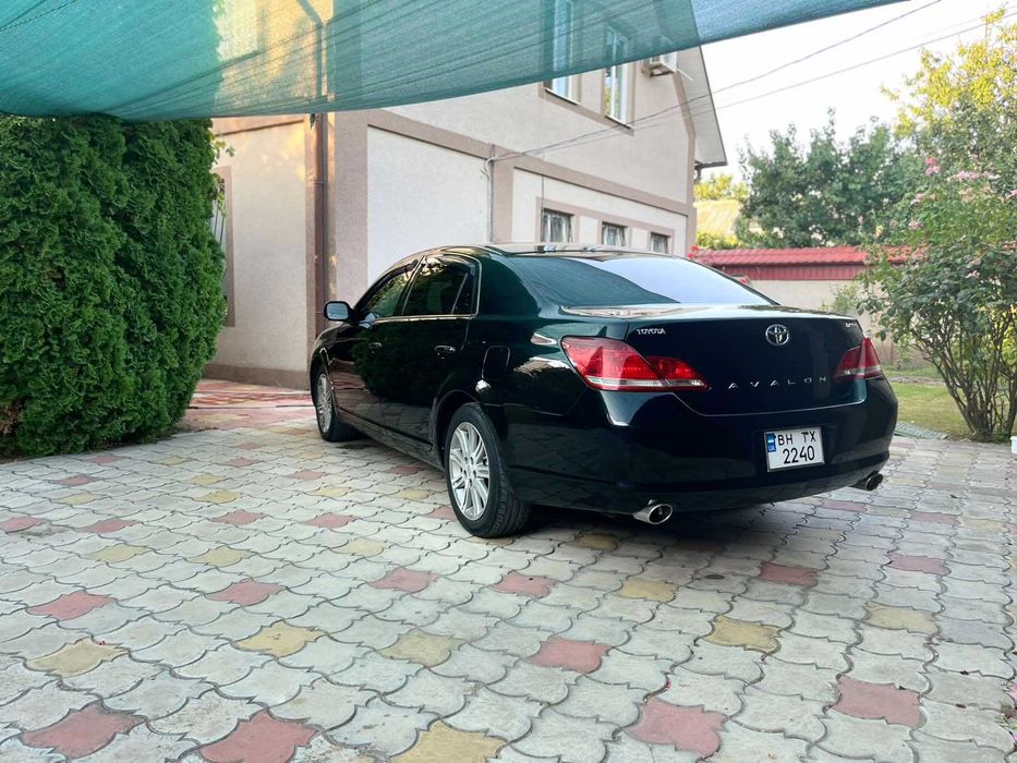 Продам авто Toyota Avalon