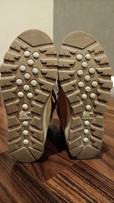 Buty chłopięce zimowe 33