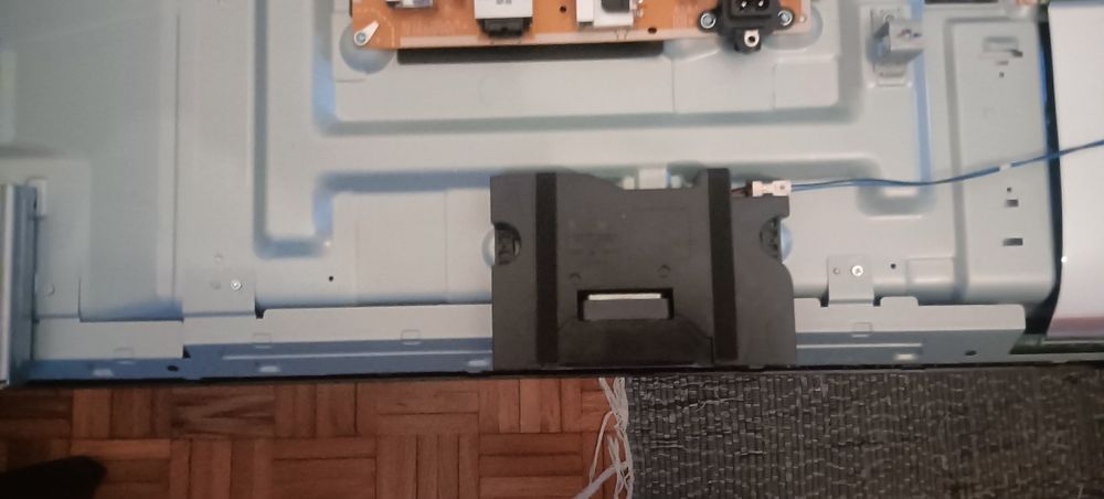 Vendo peças da smart TV LG 65