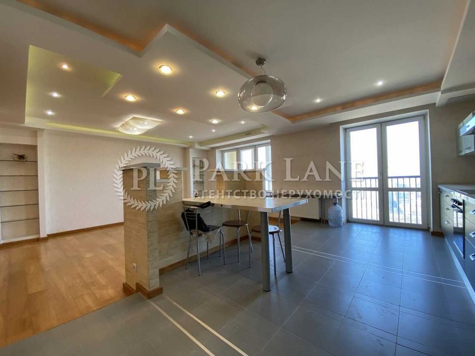 Продаж 3-к Панаса Мирного 28а ЖК Корона