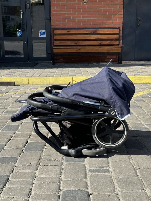 Коляска Cybex прогулячна