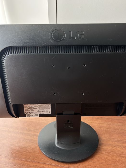 Monitor LG Flatron