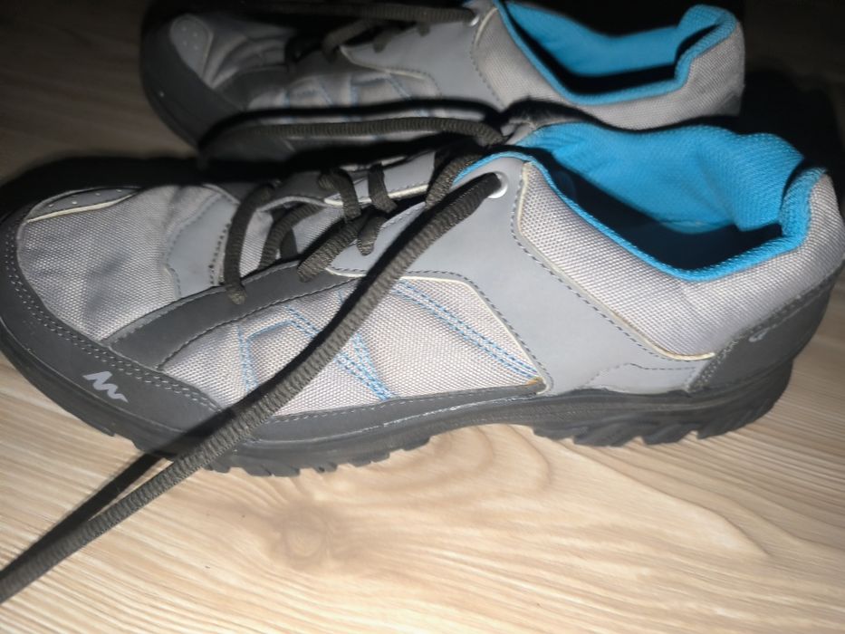 Buty trekkingowe quechua