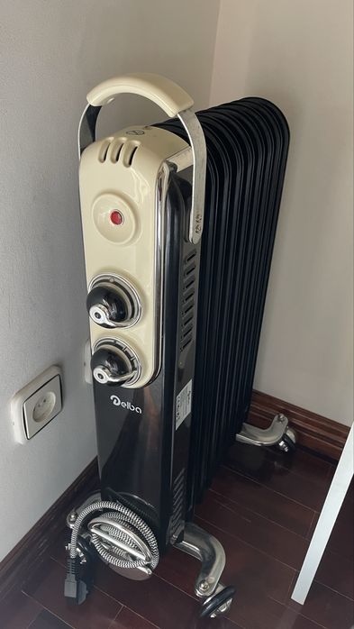 Aquecedor a Óleo Delba slim 9 elementos 2000W