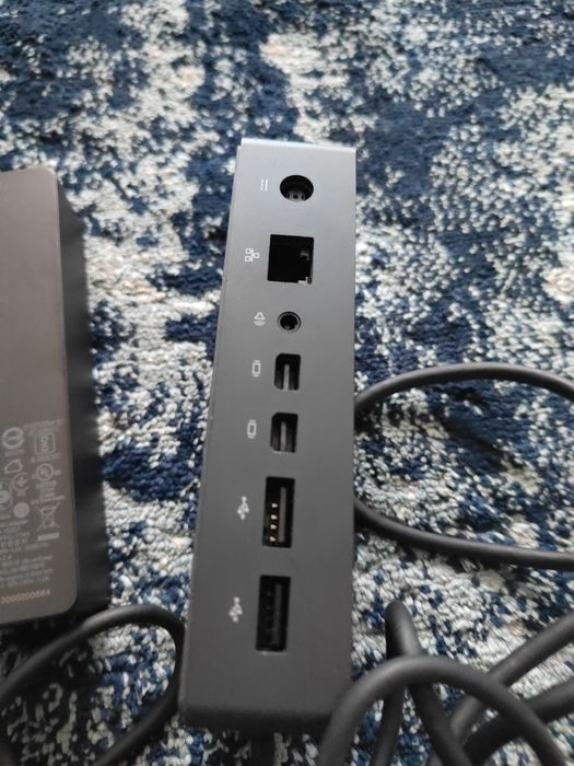 Surface dockstation