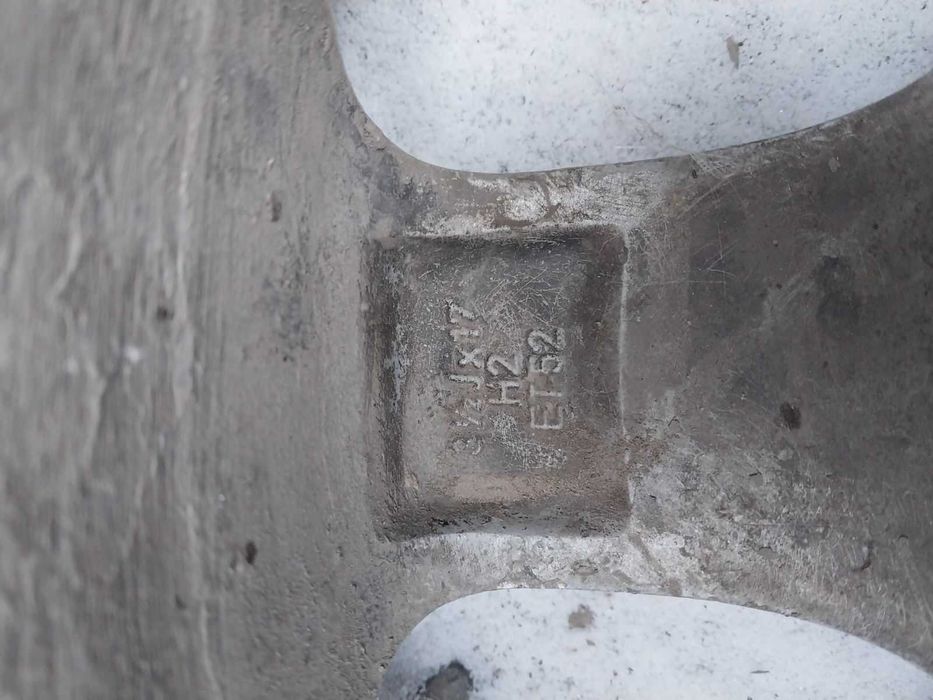 диск mercedes 17 дюймов 8.5J 52 ET