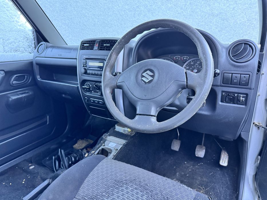 wszystkie części do Suzuki Jimny -błotnik prawy