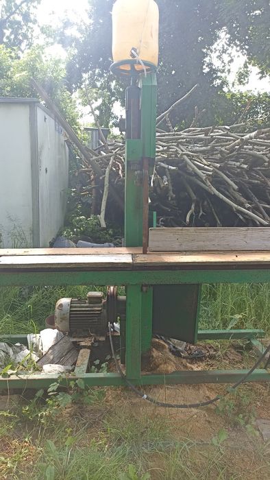 Trak pionowy taśmowy