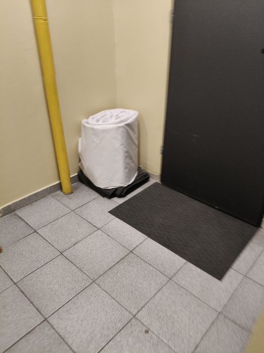 Plandeka 13m x 4.4m czytaj opis