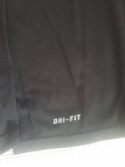 Nike XL czarna dł.rękaw orginał Stan b.dobry