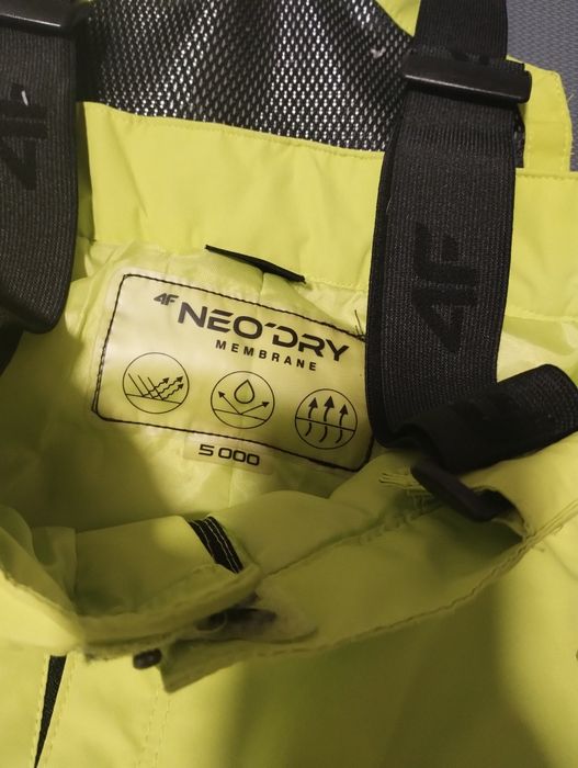 Spodnie narciarskie snowboardowe 4F rozm.152