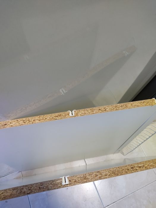 Prateleiras ventiladas Ikea Utrusta (preço por 2)