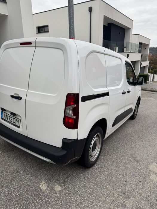 Carrinha Peugeot Partner